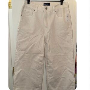 GAP Women’s White Jeans